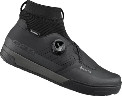 Tretry SHGF800GTX čierne /Vel:38