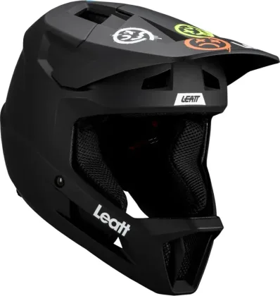 LEATT integrálna prilba MTB Gravity 1.0 Junior, Black