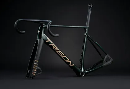 Trigon AR01 Racing-Green 2026, Zelená