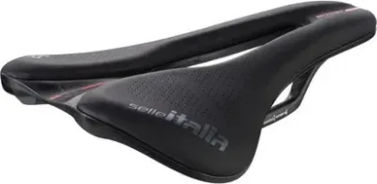 SELLE ITALIA sedlo NOVUS Boost EVO Kit Carbonio Superflow