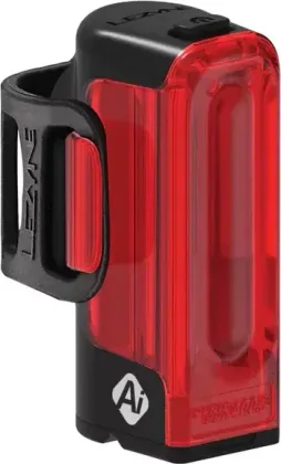 LEZYNE Zadné svetlo STRIP PRO Ai ALERT 400+