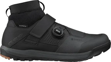 Tretry SHGE900GTX čierne /Vel:38