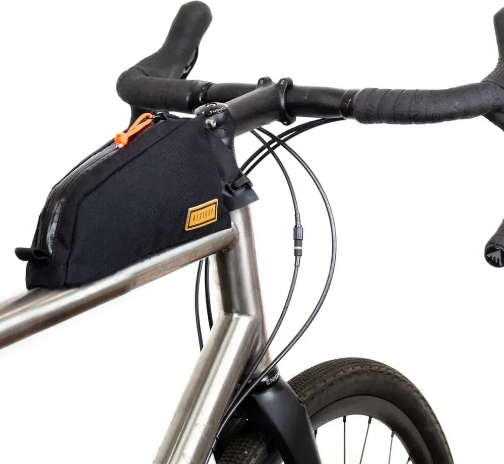 Restrap Bolt On Top Tube Bag taška na rám, 0.8 l, čierna