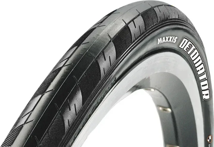 Maxxis plášť DETONATOR 700, 60TPI, kevlar