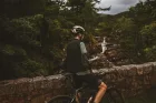 FORCE vesta WIND, sieťovaná zadná časť, čierna