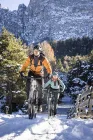 Vaude cyklistická bunda Minaki III, pánska, black/yellow