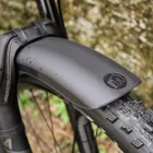 Mucky Nutz MudGuard čierny dlhý