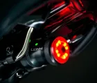 Lezyne zadné svetlo SADDLE DRIVE 250 REAR